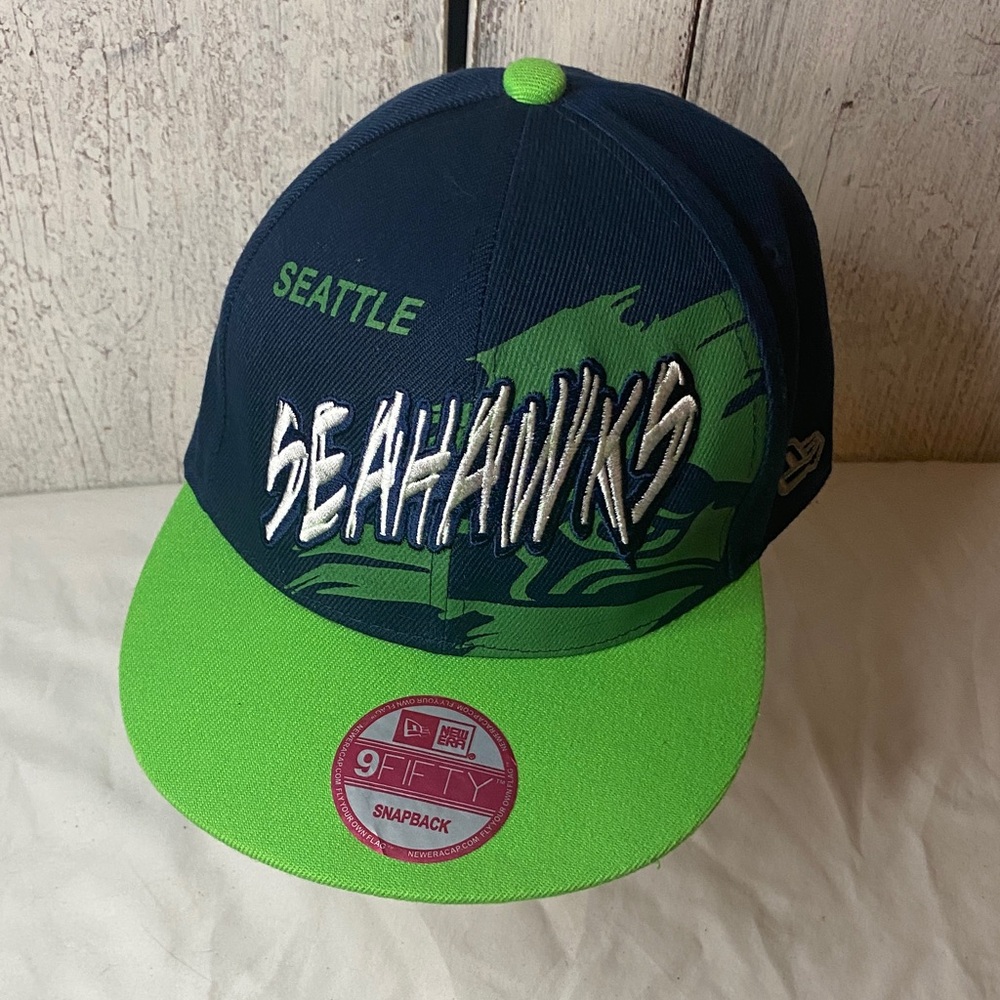 New Era 9FIFTY Seattle Seahawks Embroidered SnapBack Hat